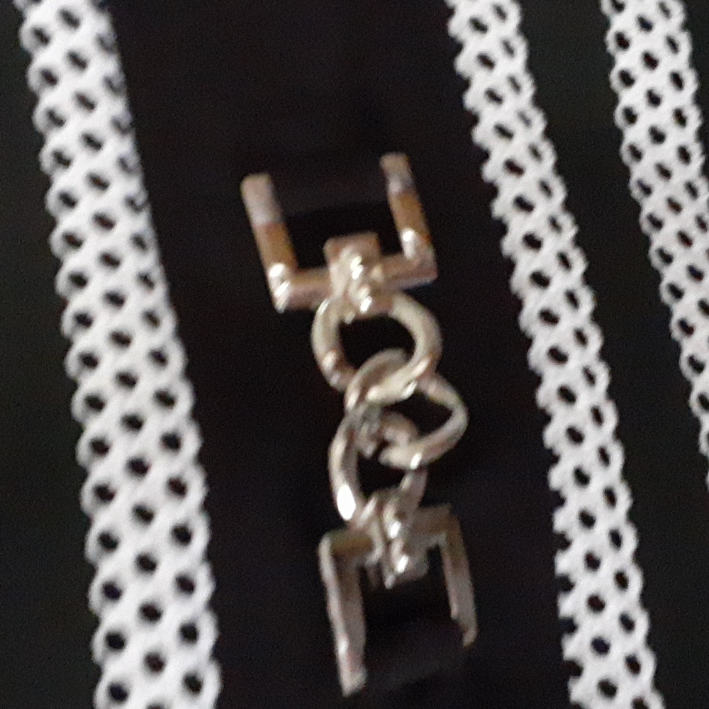 White House Black Market sz 0 pit 16 inches dress with silver accent - Picture 3 of 5